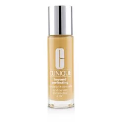 Clinique Beyond Perfecting Foundation & Concealer - # 8.25 Oat (MF-G) 30ml