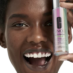 Clinique Even Better Clinical Radical Dark Spot Corrector + Interrupter Serum -Clinique Shop 2560142cm alt03