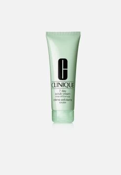 Clinique 7 Day Scrub Cream Rinse-Off Formula