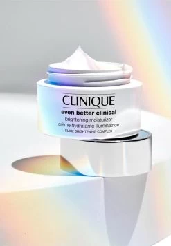 Clinique Even Better Clinical™ Brightening Moisturizer - 50ml 10 Clinique Even Better Clinical™ Brightening Moisturizer - 50ml -Clinique Shop original 6